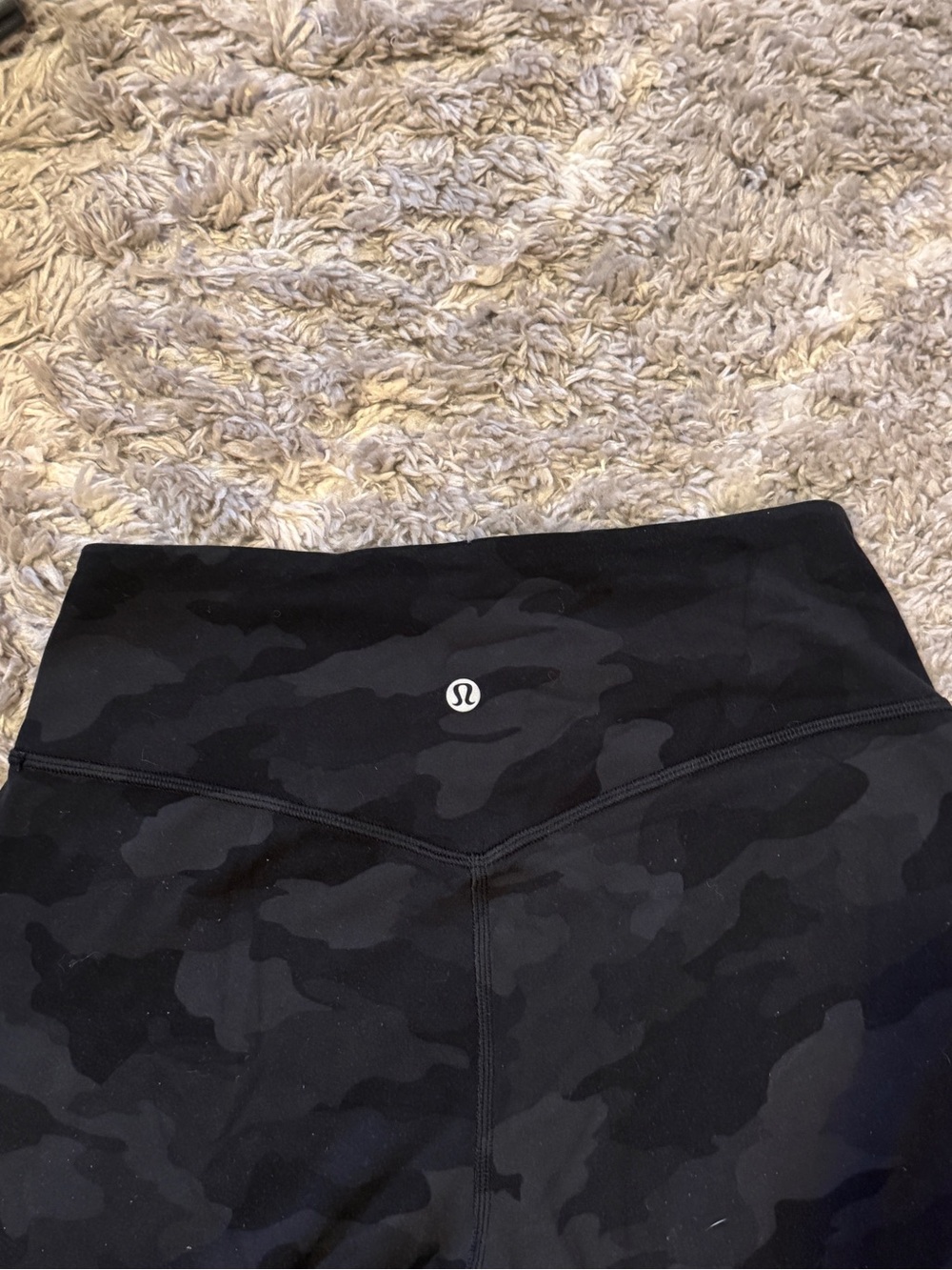 Lululemon Cropped Camo Joggers - Picture 2 of 2